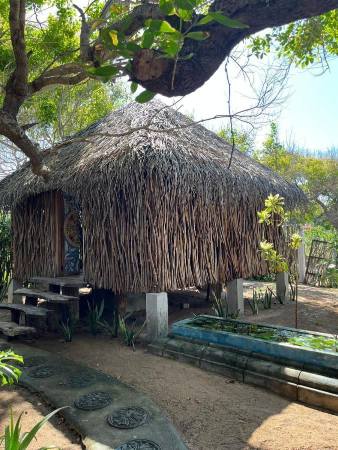 Amanta Beach Nilaveli Exterior photo